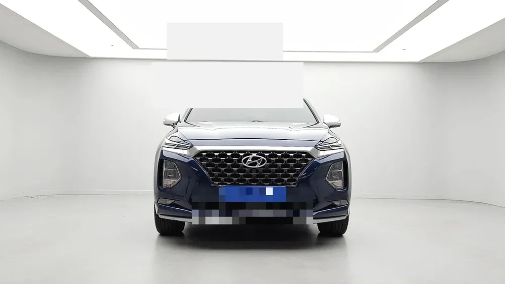 단기자동차렌트 견적 상담용 SUV 차량 외관